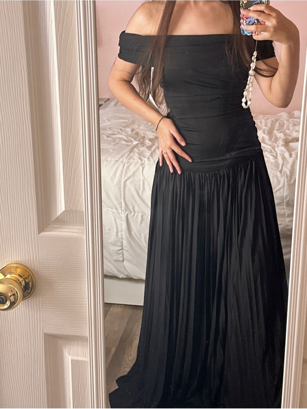 Off-Shoulder Black Maxi Skirt Dress